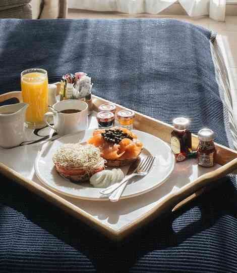 breafast.jpg breafast.jpg